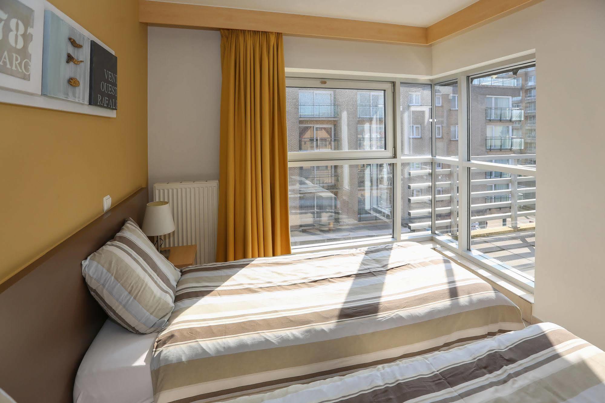 Belcasa Suitehotel Миделкерк Экстерьер фото
